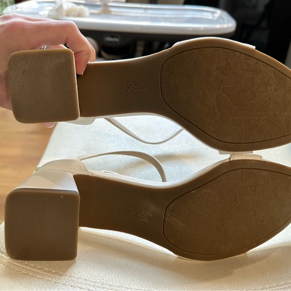 LifeStride Heel Size 8.5 - Picture 5 of 6